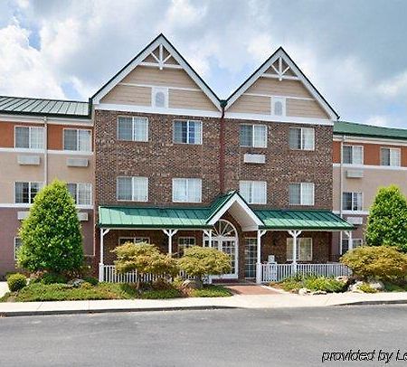 Mainstay Suites Knoxville Airport Алкоа Экстерьер фото
