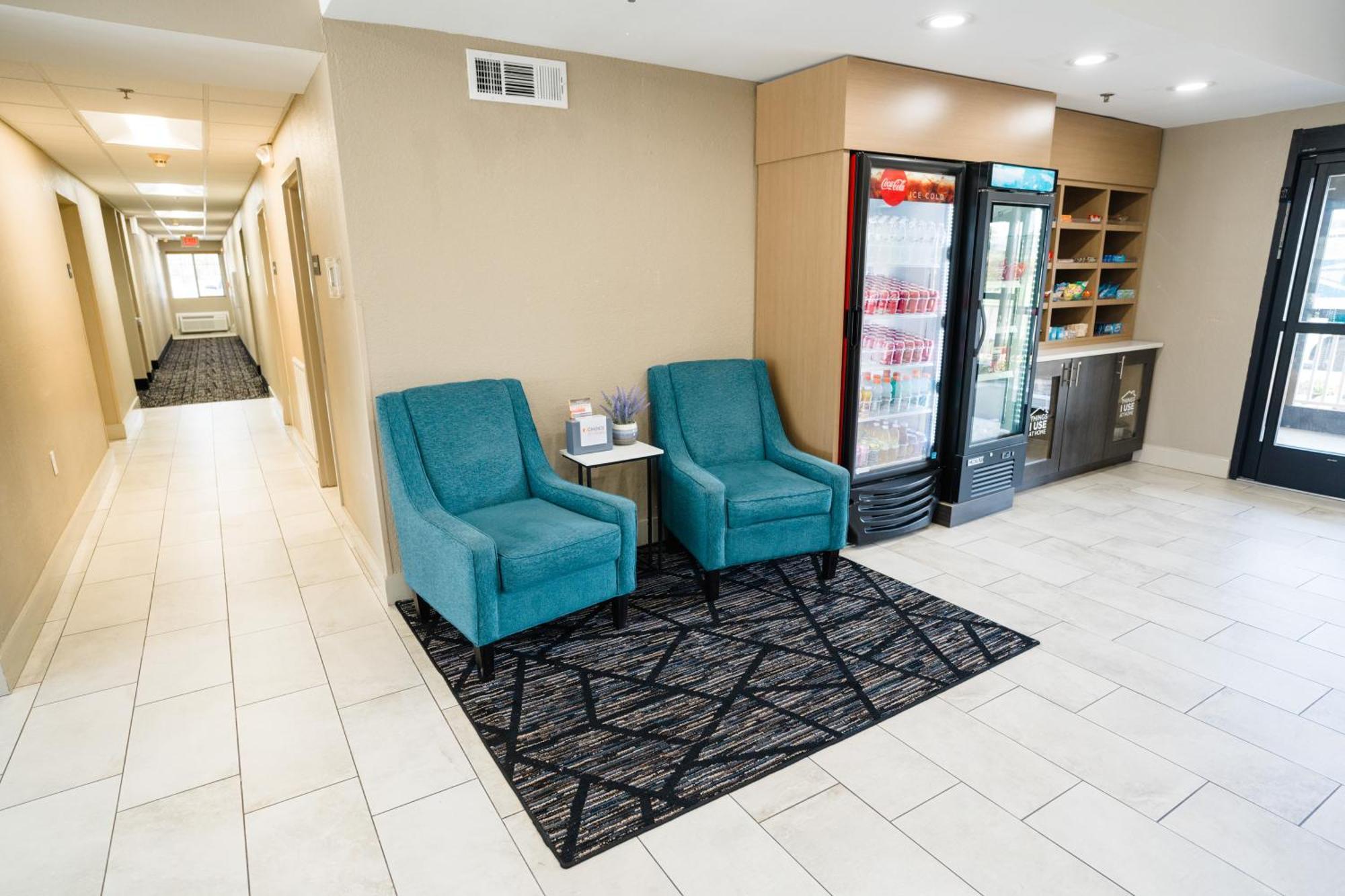 Mainstay Suites Knoxville Airport Алкоа Экстерьер фото