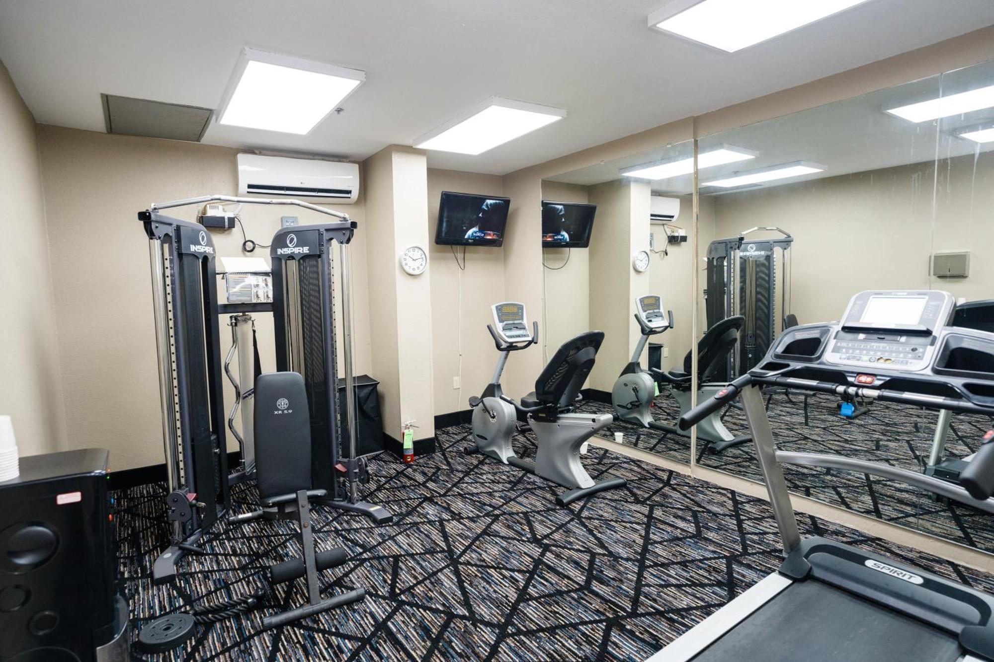 Mainstay Suites Knoxville Airport Алкоа Экстерьер фото