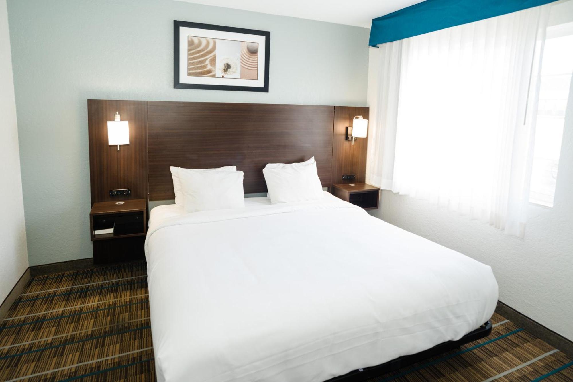 Mainstay Suites Knoxville Airport Алкоа Экстерьер фото